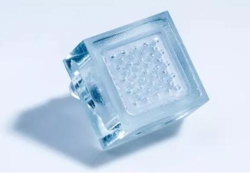 芯片降温:一个微米级的芯片淋浴头为芯片降温 芯片降温:一个微米级的芯片淋浴头为芯片降温